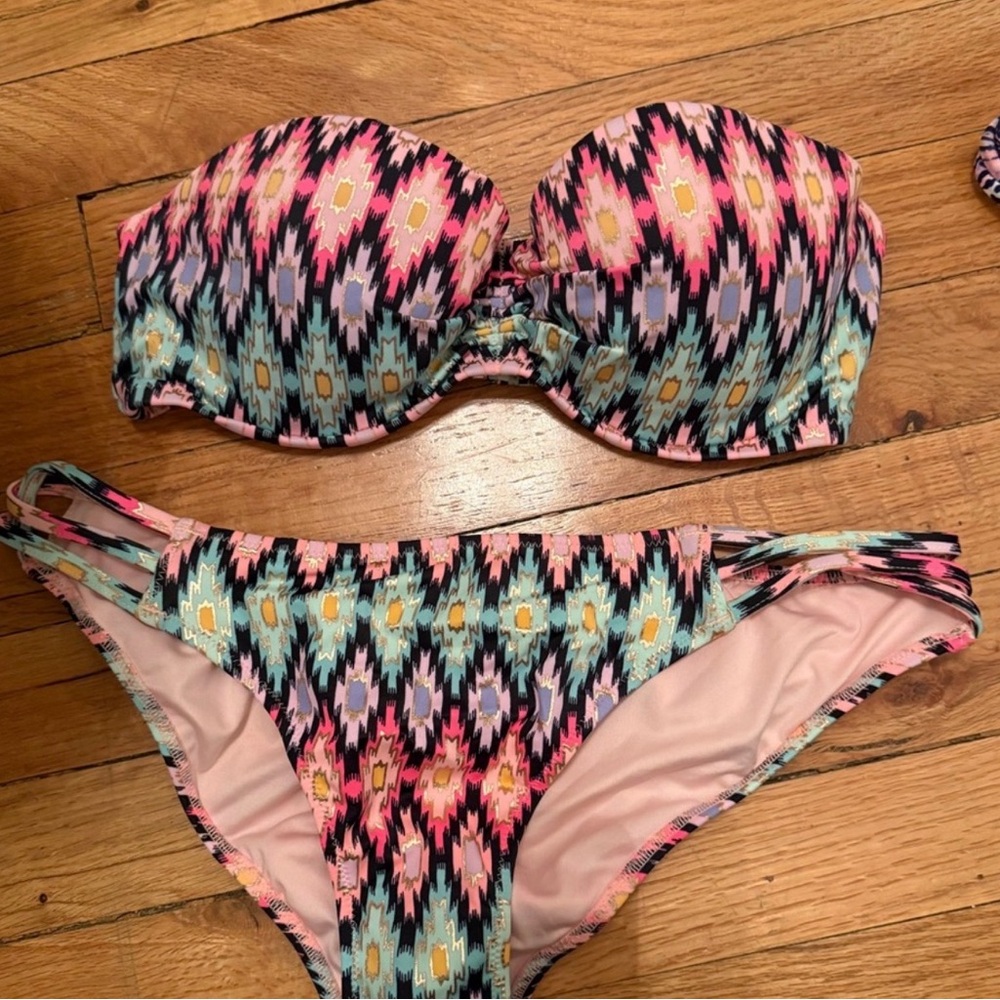 Victoria's Secret Pink and Blue Patterned Bikini